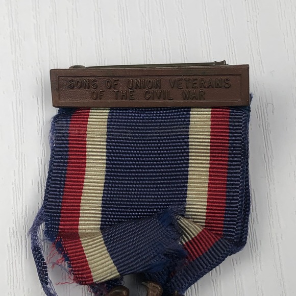Vintage Sons of Union Veterans of the Civil War Membership Medal Badge Brooch - Picture 3 of 9